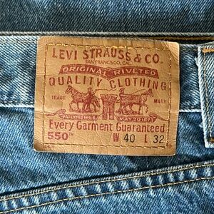 Levi’s 550
